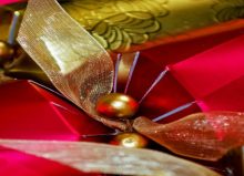 red and gold cracker at christmas